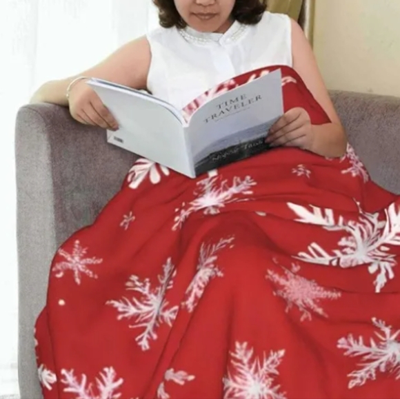 Red Soft Blanket with Snowflakes - Picture 1 of 14